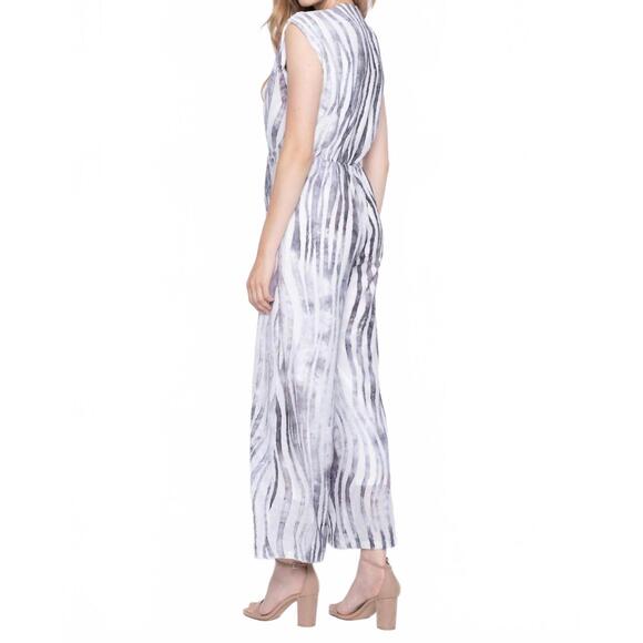 NEW PICADILLY stripe jacquard tie-front jumpsuit in grey/white - Picture 3 of 3